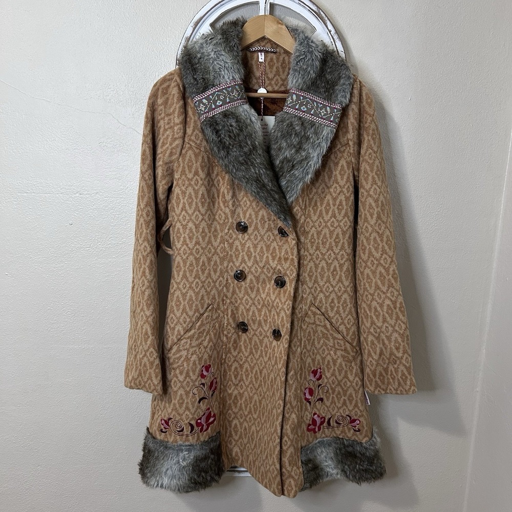 Blutsgeschwister WOMENS SMALL oriental Treasure Coat Jacket *missing belt